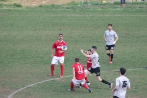 Προβάδισμα... τελικού για ΑΠΟΝΑ Ανάγυιας (φώτος)/Νίκη για Αχυρώνα
