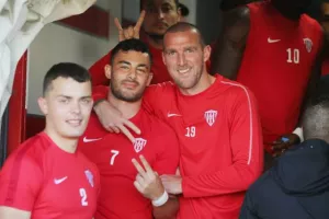 Της χάλασε το πάρτι στο 92΄! (φώτος)