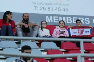 Της χάλασε το πάρτι στο 92΄! (φώτος)