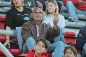 Της χάλασε το πάρτι στο 92΄! (φώτος)