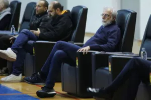 Μεγάλο "διπλό" το ΑΠΟΕΛ (φώτος)