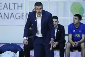 Μεγάλο "διπλό" το ΑΠΟΕΛ (φώτος)