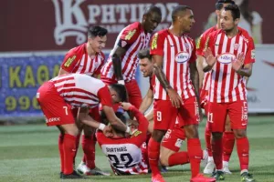 Της χάλασε το πάρτι στο 92΄! (φώτος)