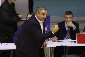 Ξαφνική αποχώρηση από τον Απόλλωνα!