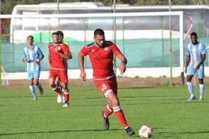 ΚΥΡΙΑΚΟΣ/"Ολα είναι επαγγελματικά στην Ομόνοια"
