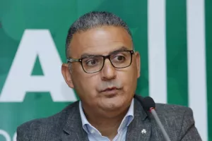 Δύσκολη απόφαση/Ομόνοια