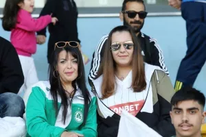 Κυρίες μου... αφιερωμένο και να ζήσετε! (φωτορεπορτάζ)