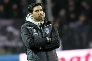 Φερέιρα: "Κάνουμε τα πάντα για να κερδίζουμε"