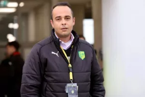ΑΝΤΙΔΡΑΣΗ από ΑΕΚ/ "Κάποια σωματεία πιέζουν για να σφυρίξουν είτε ξένοι είτε Κύπριοι διαιτητές"