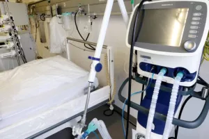 Αναπνευστήρες: Δεκαπλάσια η ζήτηση από τους διαθέσιμους!