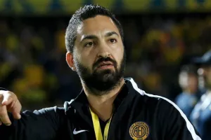 Αποκάλυψε... Θεόδωρο
