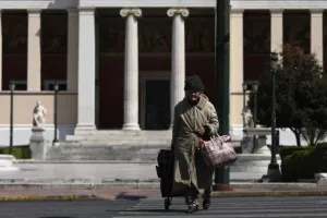 Αδειο το κέντρο της Αθήνας 