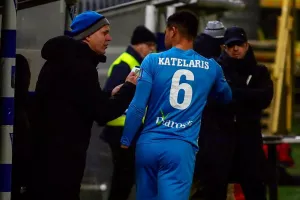 7 βασικός/Φάνος