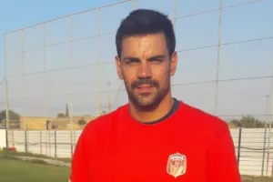 Κορωνοϊός/Ο Πάρντο ξύρισε το κεφάλι και... προκάλεσε τον Ντόναλντ Τραμπ