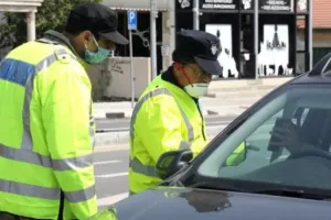 Απαγόρευση κυκλοφορίας μετά τις 9 το βράδυ