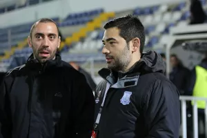 ΦΑΝΟΥΡΙΟΣ/ "Είναι σωστό να ξεκαθαρίσει ο φίλος Κυριάκος για να μην δημιουργούνται σκιές..."