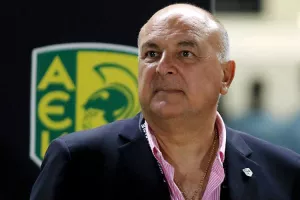 ΚΑΡΑΠΑΤΑΚΗΣ/ Η απουσία, η απογοήτευση και τα ΔΕΔΟΜΕΝΑ