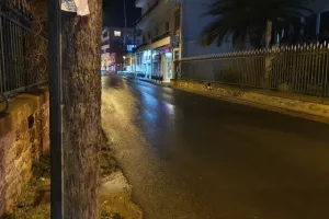 EΛΛΑΔΑ/Απαγόρευση κυκλοφορίας: Άδειοι δρόμοι 