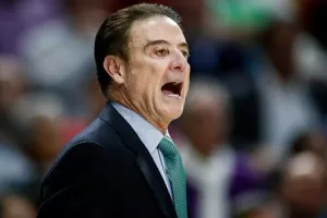 "Η φήμη λέει πως ο Ρικ Πιτίνο έκλεισε στο Αϊόνα"