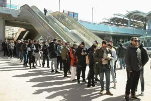 Ολυμπιακός-Γουλβς: Τρέλα για ένα εισιτήριο! (φώτος)