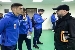Δεν ήταν εύκολο/ΤΙΜΟΥΡ