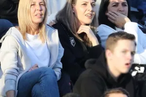 ΦΩΤΟΡΕΠΟΡΤΑΖ/Μέρα της γυναίκας στο γήπεδο!