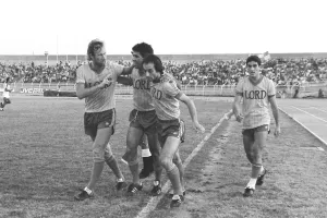 ΑΦΙΕΡΩΜΑ στον Ίαν Μουρς- Ο Θρύλος που έπαιξε για τον Θρύλο (δηλώσεις)