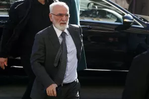 Σαββίδης: «Να μην υποκύψουμε στον πανικό και το άγχος»