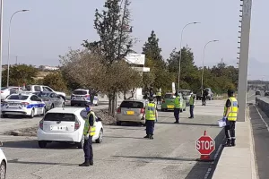 Μεγάλη επιχείρηση της Αστυνομίας στην είσοδο της Λευκωσίας (ΦΩΤΟΣ)