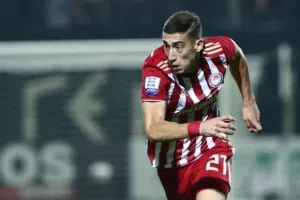 Αξιώνει 25 εκατ. ευρώ συν μπόνους για τον Τσιμίκα