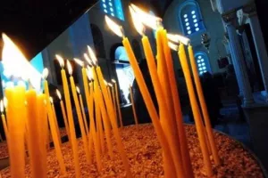 ΕΛΛΑΔΑ-εισήγηση/Ακολουθίες κεκλεισμένων των θυρών για το Πάσχα 