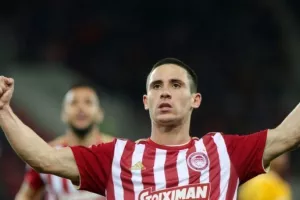 Ποντένσε: Ποστάρισμα με κορυφαία 11άδα του Ολυμπιακού που τον είχαν συμπεριλάβει 