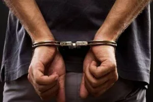 Συνωμοσία προς διάπραξη κακουργήματος - Παράνομη κατοχή περιουσίας