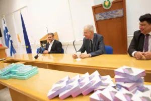PC/Tablet για όλους τους μαθητές σε Δημοτικά-Γυμνάσια–Λύκεια
