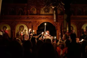 Προειδοποιεί με καταγγελίες η Αστυνομία για εκκλησιασμούς