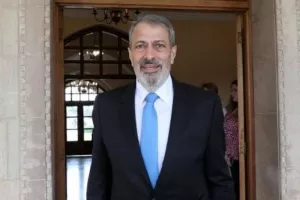 Υπουργός/Χουλιγκανισμός