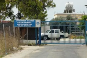 Εργαζόμενος σε νοσοκομείο και αστυνομικός στα νέα κρούσματα