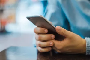 Νέα λίστα για SMS - Τι προστέθηκε (ΦΩΤΟ)