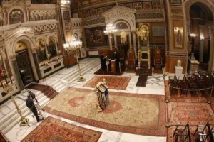 Κεκλεισμένων των θυρών