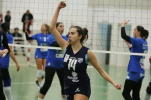 Ι. Λεωνίδου: "Μένουμε σπίτι– Θέλω μια ισχυρή Εθνική"