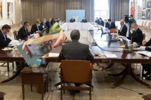 Κυβέρνηση/Ρίχνει... €850 εκατ. μέχρι τον Ιούνιο