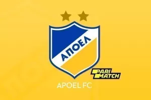 ΦΩΤΟ/Παπούτσια "Μόνο ΑΠΟΕΛ"
