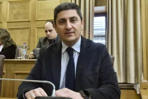 «Το πιο πιθανό, πρωταθλήματα κεκλεισμένων των θυρών»