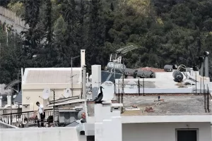 Με ψησταριές σε μπαλκόνια και ταράτσες