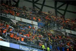 Όταν το ΑΠΟΕΛ 4 Απριλίου έπαιζε ακόμη στο Champions League! (βίντεο/φώτος)