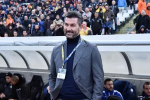 ΟΥΖΟΥΝΙΔΗΣ...