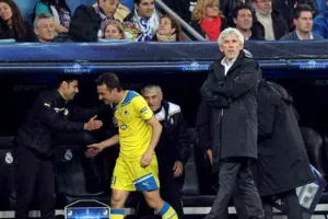 Όταν το ΑΠΟΕΛ 4 Απριλίου έπαιζε ακόμη στο Champions League! (βίντεο/φώτος)