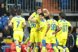 Όταν το ΑΠΟΕΛ 4 Απριλίου έπαιζε ακόμη στο Champions League! (βίντεο/φώτος)