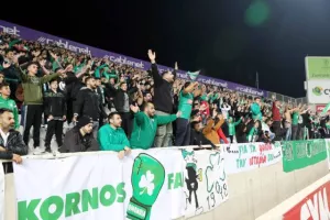 (ΦΩΤΟΣ) Το κοινό των πρωταγωνιστών περιμένει…