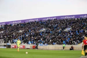 (ΦΩΤΟΣ) Το κοινό των πρωταγωνιστών περιμένει…